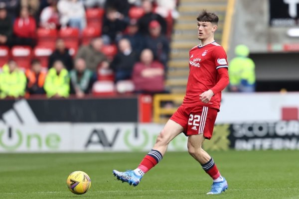 邮报：若保捏健康，卡尔文-拉姆塞瞻望冬窗会被利物浦外租磨砺